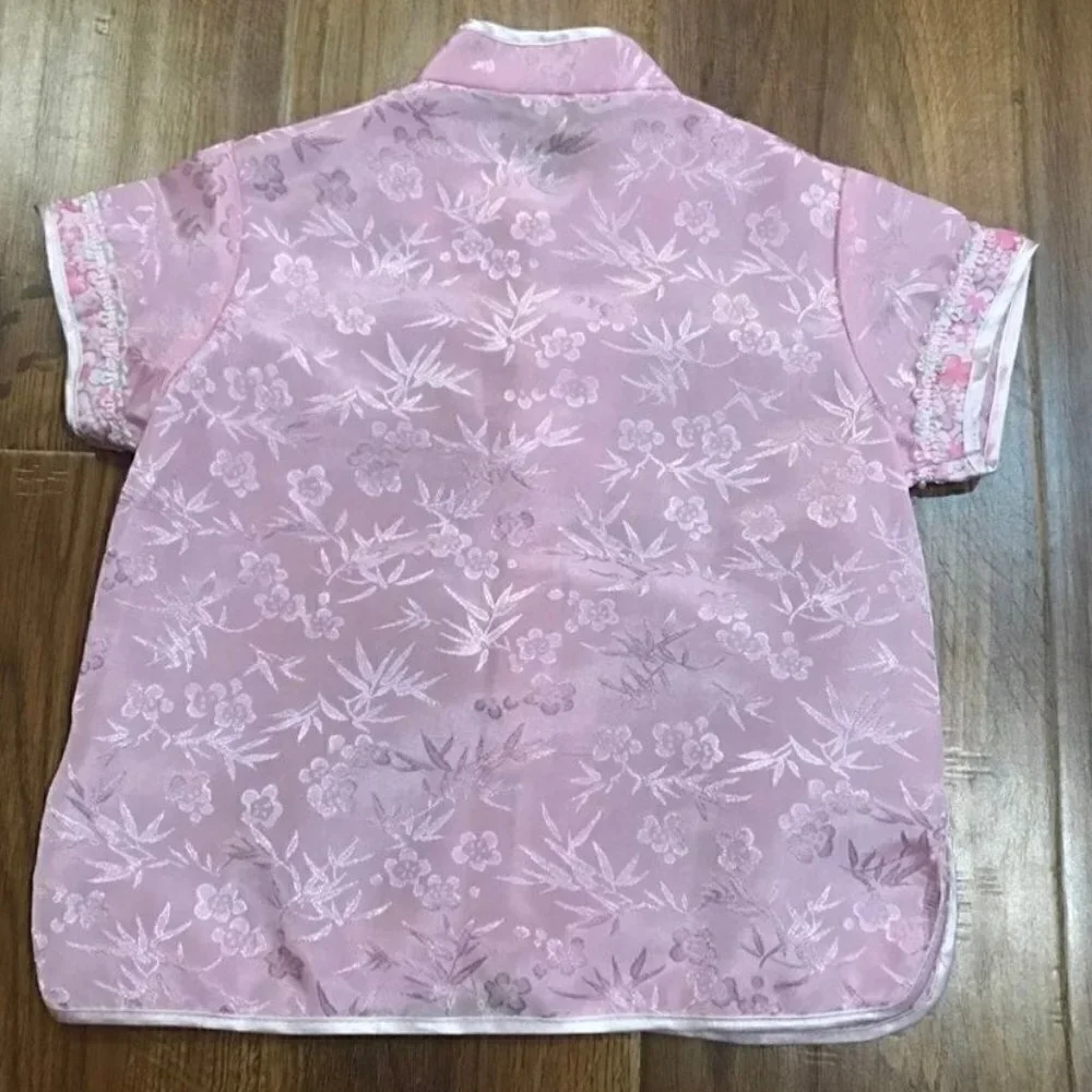 No brand / Not sure baby pink